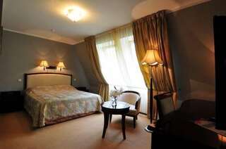 Гостиница Greenway Park Hotel Обнинск Улучшенный двухместный номер с 1 кроватью-3